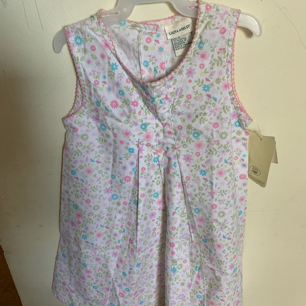 - Laura Ashley dress size 3T